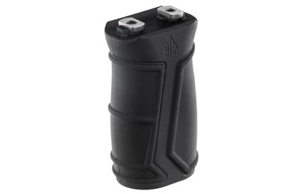 UTG COMPACT FOREGRIP M-LOK POLYMER M/BL