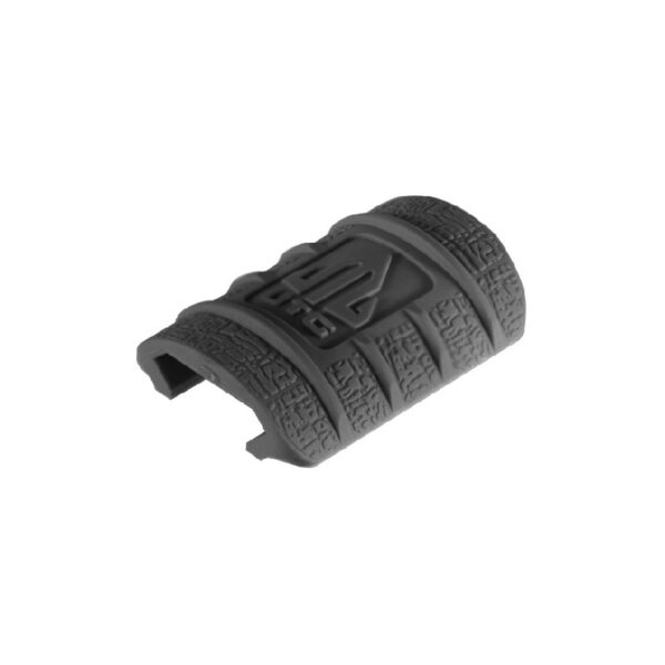 UTG RB-HP12B-B LOW PRF RUBBER RAIL GUARD